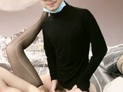 巨乳肉感网红丝袜馒头穴跪着深喉整根插入01