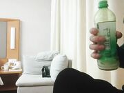 这对纯天然大胸很少见大屌爆操小骚逼脱套01