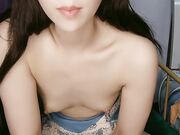 良家小少妇深夜给老公口交大鸡巴69舔逼02