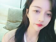 有点混血高挑模特女神撅起屁股露出美鲍鱼