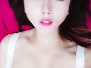 风骚人妻露脸穿着情趣内裤跟大哥激情啪啪 口交大鸡巴激情上位性爱椅
