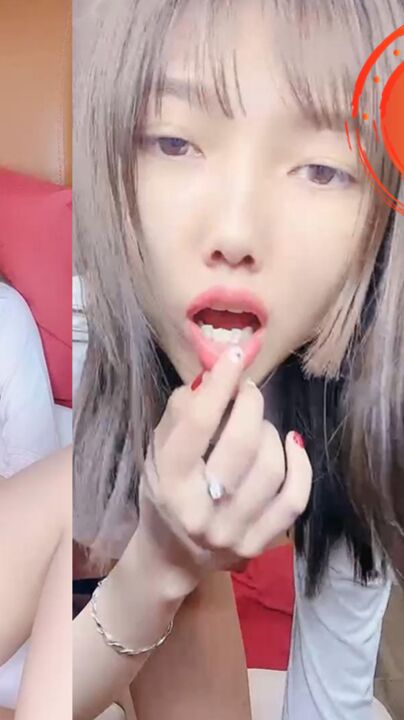 小姐姐干净无毛小穴被小哥玩弄上位