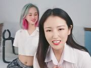 少妇吸吮大屌一脸享受爆操后入抽插的快感