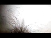 醉酒的女同事又被下点药迷倒，边舔咪咪头边扣B，待淫水满了小穴，直接操入！