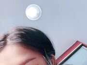 双马尾小萝莉 娇小身材逼很紧 白丝美腿扶屌插入1