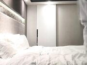 极品颜值清纯酒窝萝莉妹子 舌吻舔奶头摸逼69口交骑坐抬起头侧入猛操