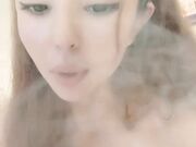 丝袜高跟露脸风骚御姐的诱惑，掰开骚逼看特写