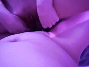 不是丸子-百褶裙吊带黑丝肛交