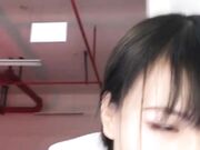 骚气魅心户外秀情趣装高跟鞋车库自摸道具自慰内裤塞嘴里很是淫荡不要错过