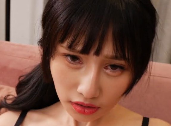 寂寞小姊姊與她的玩具