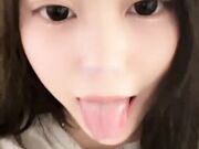 抖音6万粉颜值小网红，榜一大哥斥巨资1v1定制福利，小妹妹掰开粉嫩小穴自慰，娇喘连连