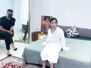 科技公司副总的28岁嫩妻小熊性欲太强 ️副总顶不住每日照三餐供应
