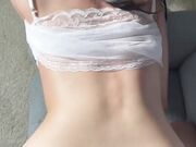 女友一边自慰一边勾引我内射