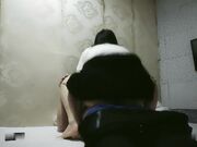 给小哥舔着乳头撸鸡巴 深喉口交大姐好急衣服都没脱直接上位抽插 让小哥干大屁股