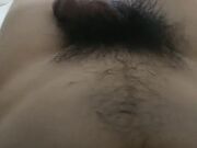 把小骚逼抠的神魂颠倒淫水直流 露脸主动舔弄大鸡巴 无套上位表情好骚