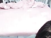 极品身材骚浪女友黑丝情趣镜头前发骚 撅着屁股掰开逼来舔 口活真棒会玩深喉