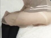 兄妹乱伦剧情 亲妹缺少爸妈管教翘课去喝酒哥哥掏出鸡巴教育妹妹不听话就继续干你