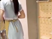 认识没多久的好某来员工下班就来找我 各种调教来事了只能内射她的屁眼