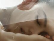 精油按摩导致激情性爱让骚逼的淫荡本性暴露无遗