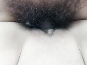 披肩短发无毛逼极品小少妇被大哥草了，全程露脸特展示蝴蝶骚穴，激情上位让大哥玩着奶子爆草，高潮冒白浆
