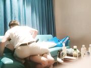 几万现金桌上摆清纯外围女乖巧听话