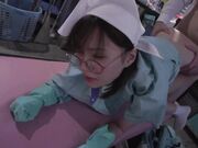 低调的办公室清洁员半开玩笑地挑逗大丁丁1