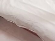 老公吵架后来找表弟故意露出内裤挑逗他表弟忍不住爆操表姐无套内射