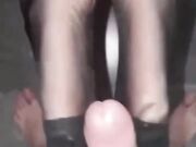炸裂绿帽淫妻系列 乌龟男甘愿嫌弃娇妻给别人肆意轮奸内射