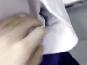 真实乱伦 尾随强上表妹 晚上尾随高三表妹去公园的女厕所 不顾被发现的风险