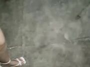 勾搭在公司加夜来的女员工