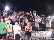 沙滩派对全裸玩游戏