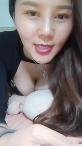 淫荡少妇巨乳晃瞎眼你喜欢吗