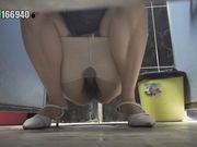 潜入妇幼保健医院偷拍来看病的各式美女
