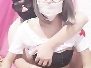 换了个造型也需要换几个姿势