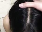 小骚猫跪舔三点比基尼后入撞击浪叫