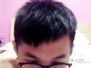 舔硬鸡鸡后暴力抽插还有个在观战