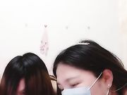 三女一男的淫乱大派对