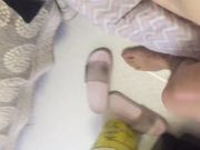 窗前翘美臀后入使劲猛操小嫩逼叫声好嗲好骚