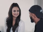 邀请男生来家学习的风骚女生