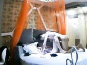 性感美女勾引公司新来的帅小伙