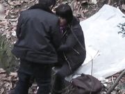 大叔泄火找大妈射完一起牵手离开