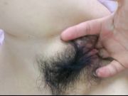 90后小情侣出租屋露脸爱爱自拍女友真不错波大肤白最主要还是馒头B二指禅就给搞高潮了啪啪很激情720P高清