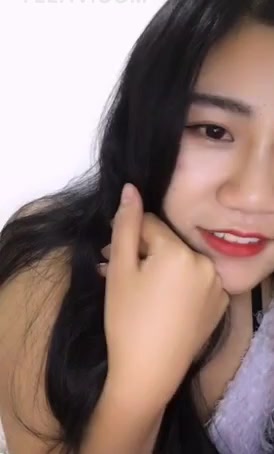 长发美女全裸床上自摸掰开逼逼给你看完美身材太诱人了