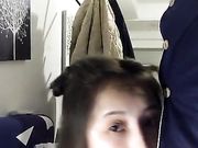 短发美女长的不错可惜男的不顶用插几下就软了