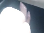 美女网约叫车勾引挑逗司机玩车震皮肤白嫩一对车大灯很赞