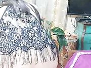 大奶风骚少妇波霸熟女荡欲自慰坐在沙发椅上自慰插穴很是淫荡