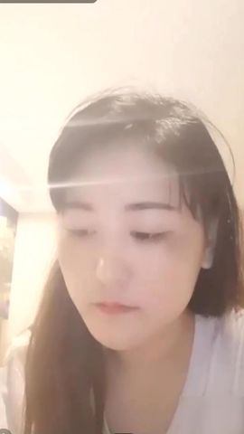 可爱少妇晚上出击勾搭广场舞大爷广场吃完奶子打车去开房