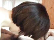 婴儿肥给男友深喉 毒龙 动作比较生疏 看来是刚过性生活不久