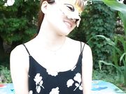 白嫩系美少女苏晴跟男友野外做爱自拍