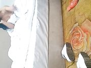 潜规则月入几万元的坐台小姐边打电话边被干